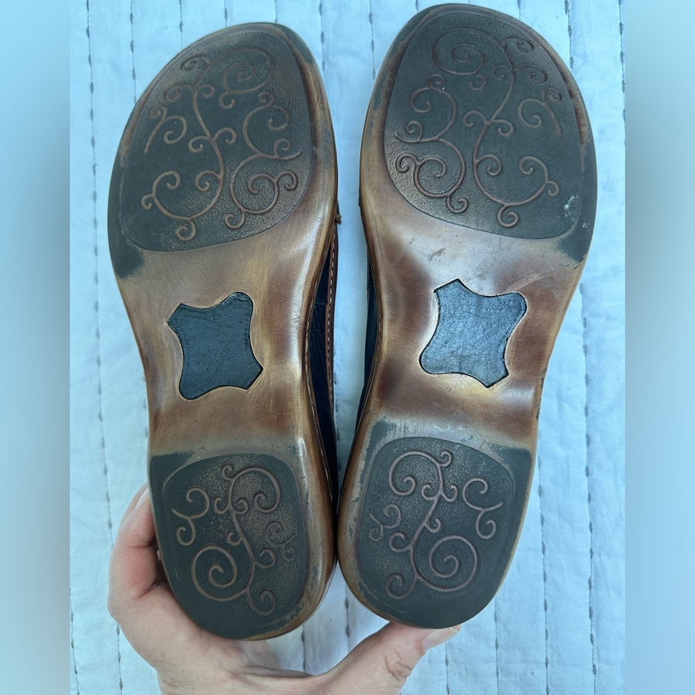 BORN Women's 8.5 Mindy Brown Blue Leather Buckle Slip On Flat Penny Loafers - Picture 5 of 12